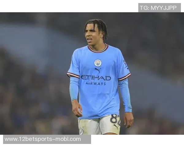 里科刘易斯坦言休赛期专注泰拳训练赛场上唯有胜利目标不变