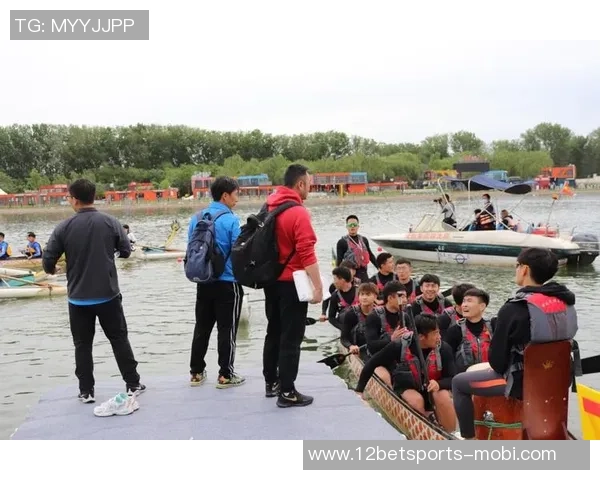 媒体人报道北京队携手同仁医院与积水潭医院全力冲击冠军目标